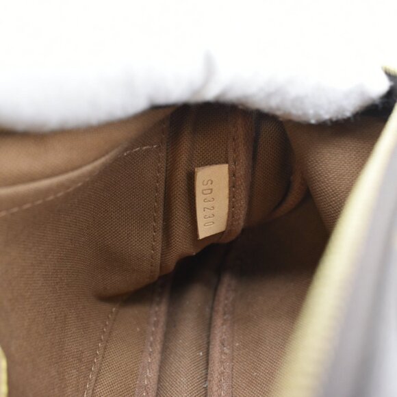 Louis Vuitton  Multi Pochette Accessoires Monogram Canvas Crossbody Bag Olive - Picture 13 of 13